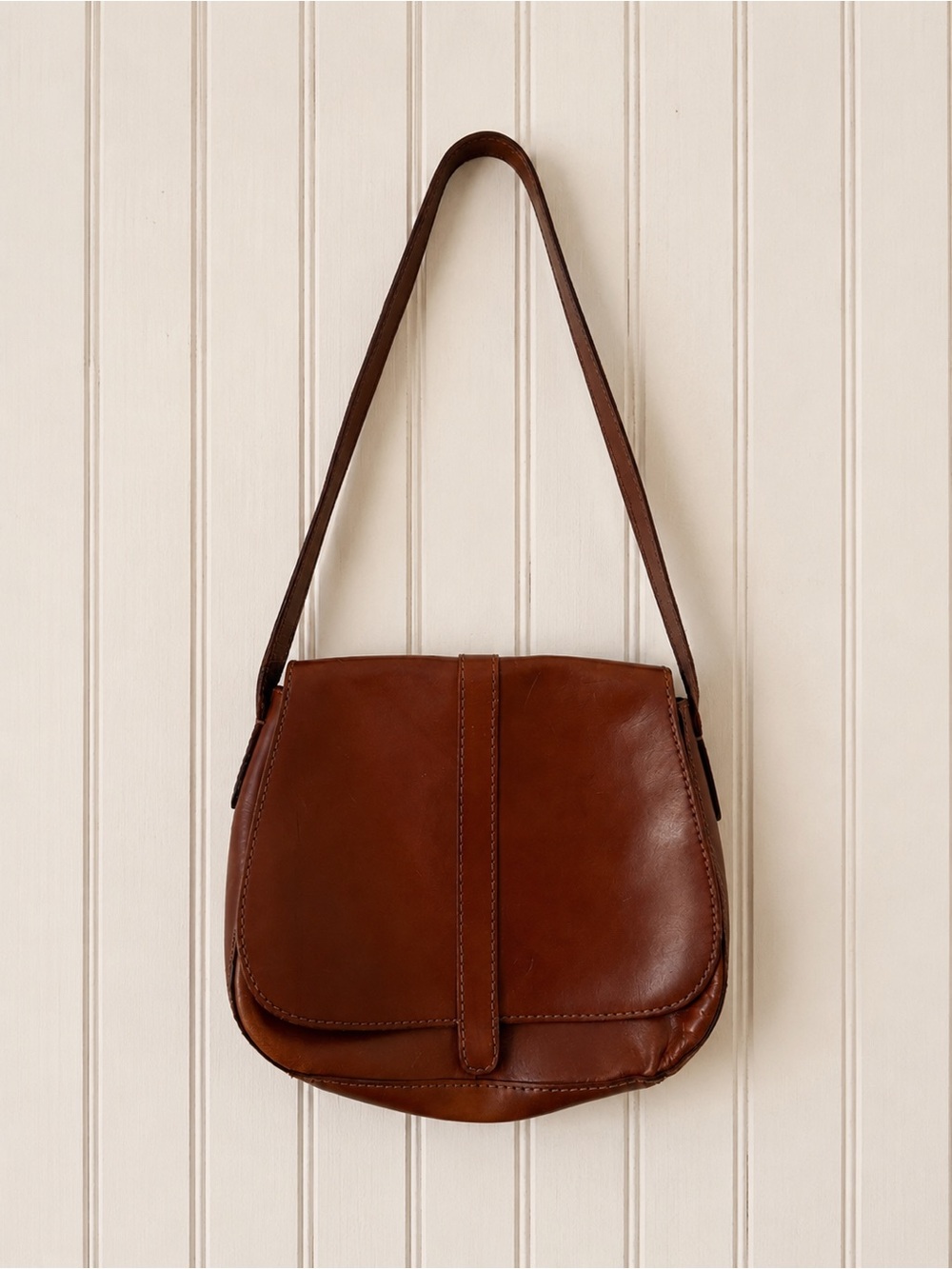 Classic Brown Leather Shoulder Bag